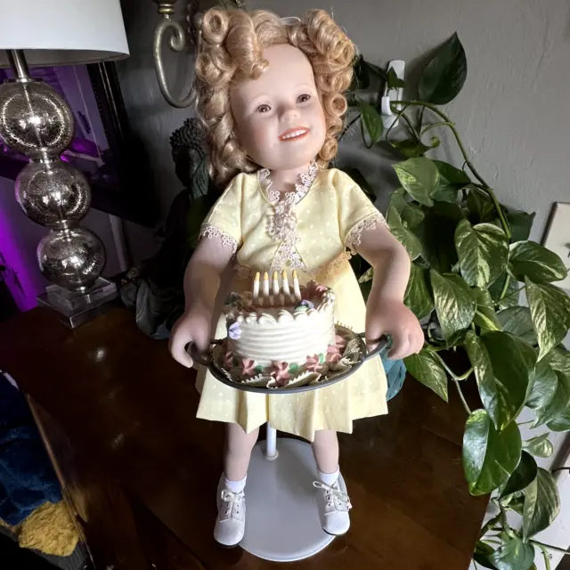 Danbury Mint Shirley Temple BIRTHDAY WISHES 18" Porcelain Collector Doll 2001
