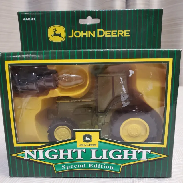 John Deere Model A Green Night Light Special Edition 4001 NIP