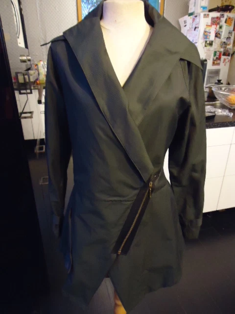 Veste Doudoune Bleu Marine Marithé Et François Girbaud - Taille 38, Neuf Sans Étiquettes - Rare