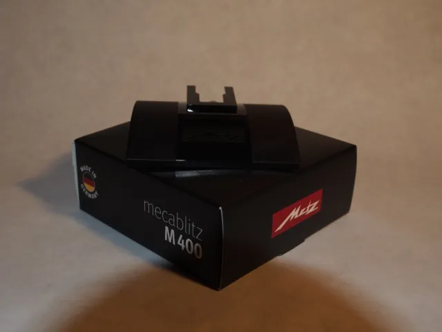 Metz M400 Series Mecablitz Compact Flash for Olympus - Panasonic ** OPEN BOX* 