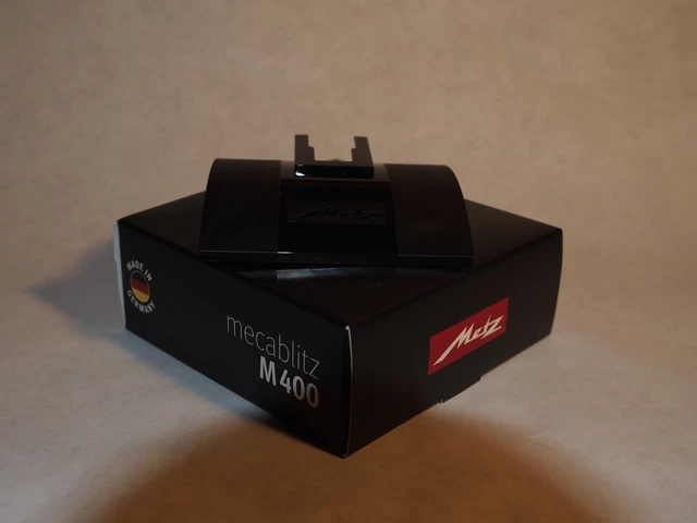 Metz M400 Series Mecablitz Compact Flash for Olympus - Panasonic ** OPEN BOX* 