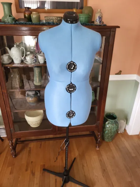 Adjustable Dress Form Singer