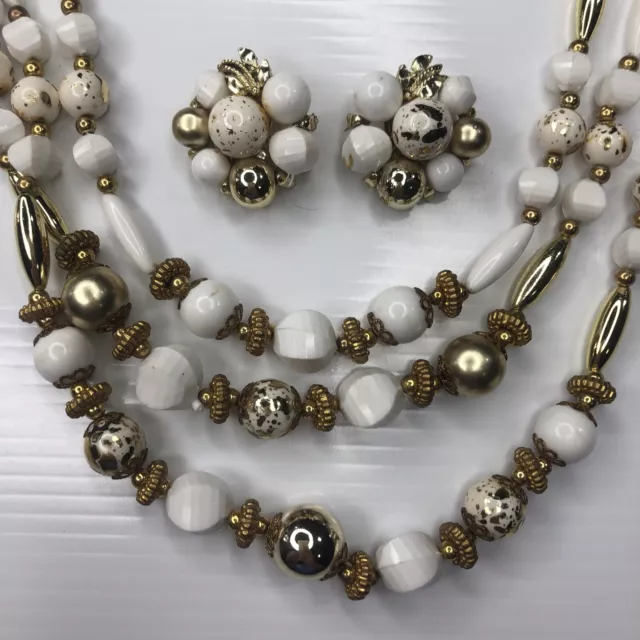 F Beaded Gold White Vtg Resin 50s Mcm Glam Set Cluster Clip On Earrings Necklace