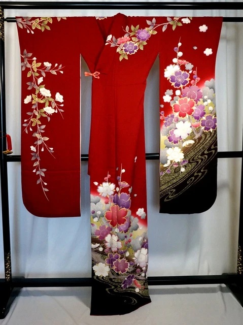 Japanese kimono SILK"FURISODE" long sleeves,Gold leaf,SAKURA,Stream,L5' 5"..3431 2