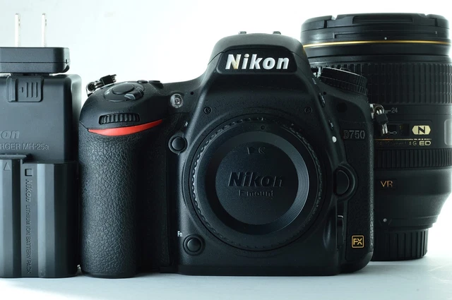 【Near Mint】Nikon D750 Camera Body with 24-120mm Lens kit