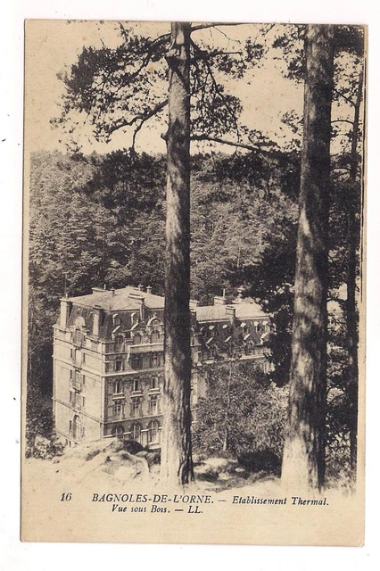 bagnoles-de-l'orne , établissement thermal , vue sous bois