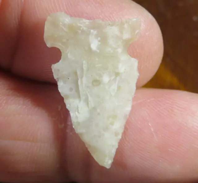 Attractive Plains side-notched arrow point found near Livingston, Montana 1.1/8
