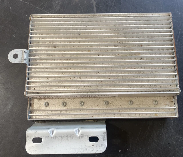 2002-2006 Dodge Chrysler Corporation Infinity Amplifier 56043136AG 36670C