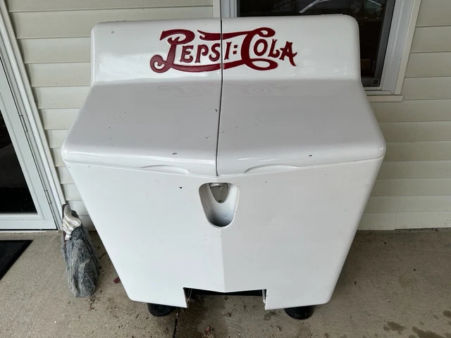 Vintage Antique PEPSI COLA Machine GULLWING 1940s Soda Ice Chest Cooler UNIQUE!