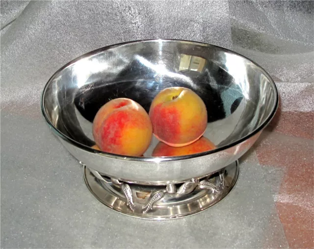 Carl Poul Petersen / Georg Jensen Canadian Sterling Silver Fruit Bowl 775 gr.