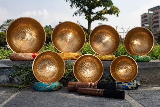 Hand Beaten singing bowl set of 7- Chakra Healing singing bowl set-Tibetan-Nepal 2