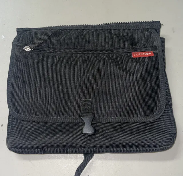 Skip Hop Portable Changing Bag Black