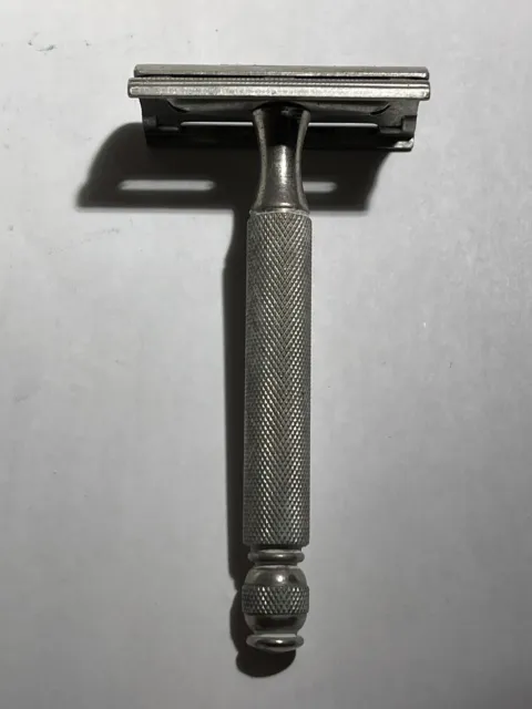 Vintage Gillette 1940'S TECH Double Edge Safety Razor USA Shaving