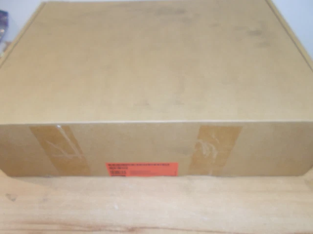Siemens Simatic Mp 277 8 " Cle 6AV6643-0DB01-1AX5 6AV6 643-0DB01-1AX5
