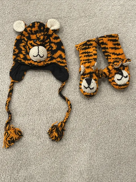Orange Tiger Cartoon Animal Hat And Mittens. Brand New