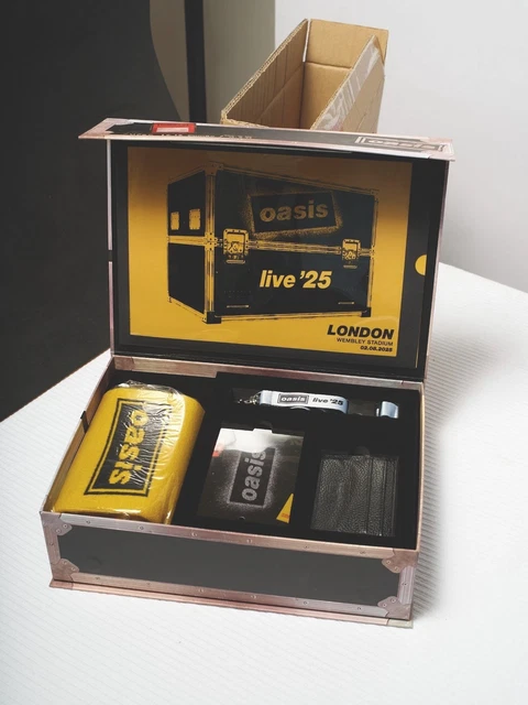OASIS LIVE 25 vip merch box Wembley 02/08 £208.68 - PicClick UK