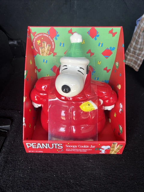 NEW PEANUTS CHRISTMAS Snoopy in Puffer Jacket Cookie Jar With Wafers ...
