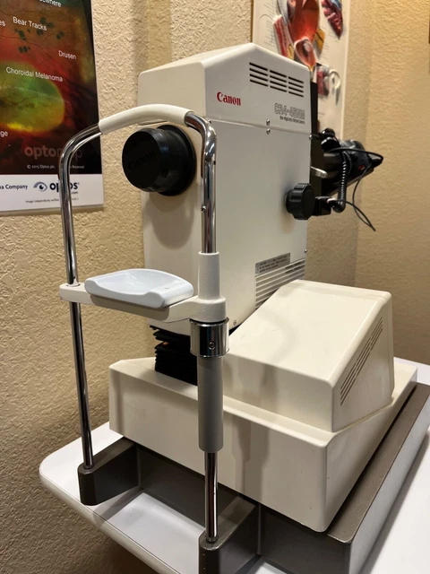 Canon CR4-45NM Non Mydriatic Retinal Camera