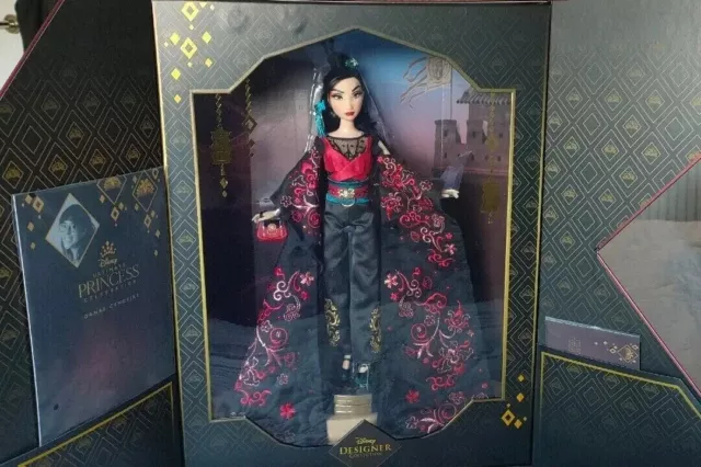 Disney Store Mulan Ultimate Princess Celebration Limited Edition Doll - NEW