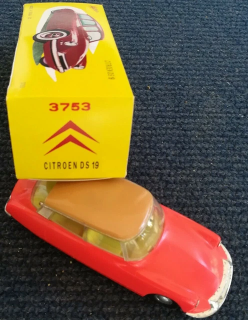 Citroen ds 19 dinky toys 24 cp verte - Collection