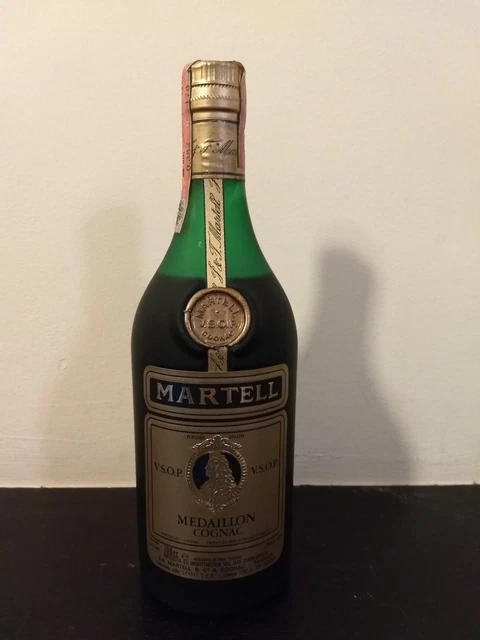 Cognac Martell  Medaillon 70Cl 40% Bottled In The 70/80'S
