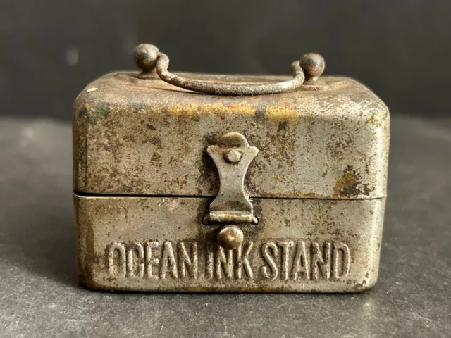 19th CENTURY RARE VINTAGE RUSTIC METAL OCEAN INK STAND SMALL BOX, MADE IN JAPAN.