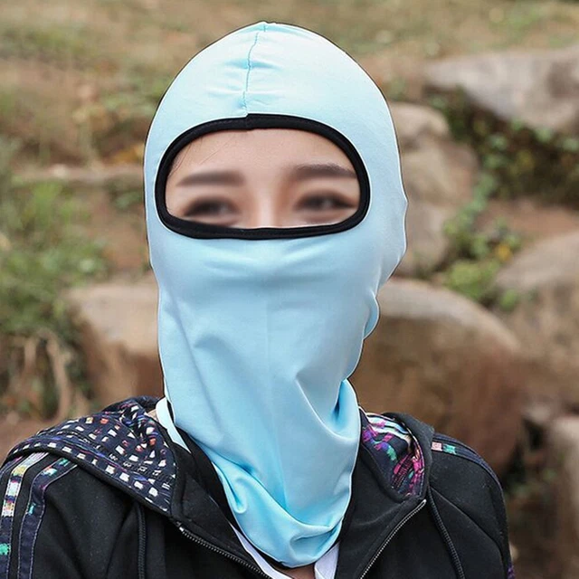 Restez au chaud et à l'aise avec cette capuche Balaclava pour les activités hi