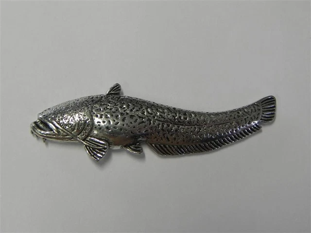 Wels Siluro / Wells Pin Broche Pescado Pin Pescador Fischer Agujón Nuevo