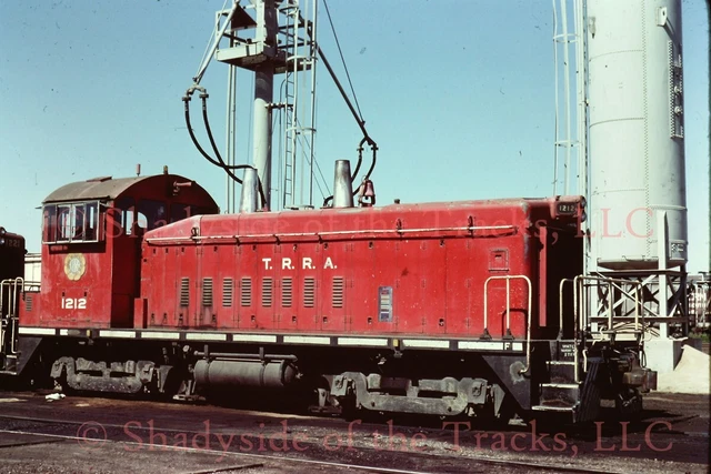 Terminal Railroad Ass'n St Louis TRRA EMD SW Diesel Loco #1212 Orig Slide 1978