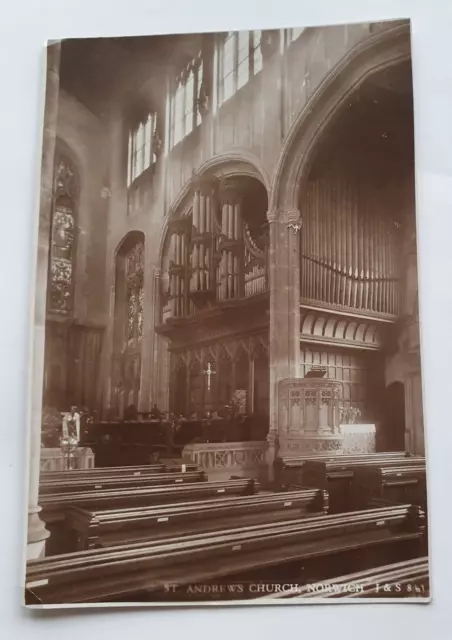 Unposted Vintage Jarrolds Cromo Photo Postcard - St Andrews Church, Norwich  (b)