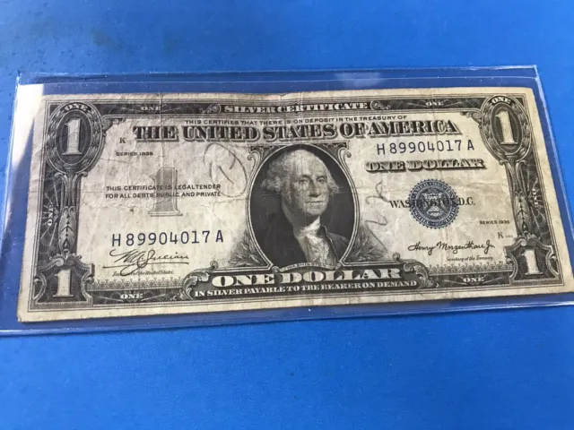 1935 $1 One Dollar PLAIN DOUBLE DATE Silver Certificate....Lot #22