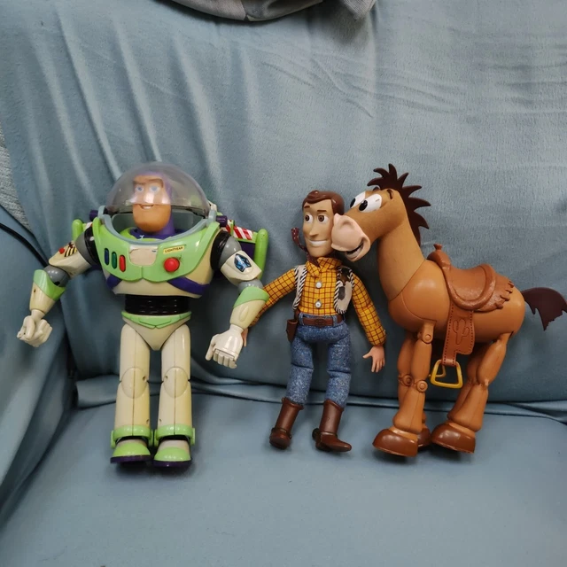DISNEY PIXAR TOY Story Buzz Lightyear Woody And Bullseye Figures WORN £ ...