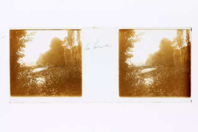 La Touvre rivière Paysage France Photo Stereo Plaque de verre Th4L7n11 Vintage