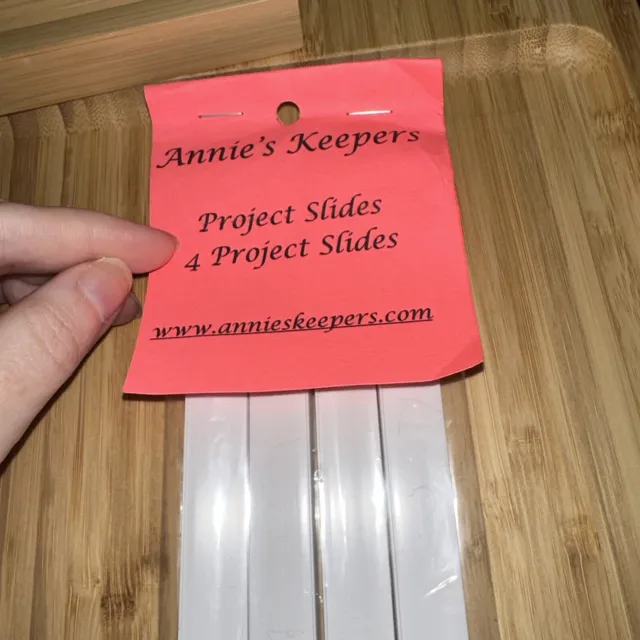 Brandneu Annie's Keepers Pack 4 Projektfolien
