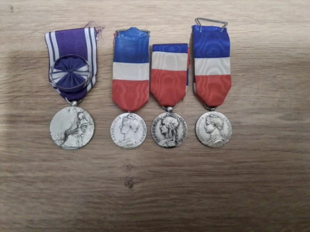 Médaille Ancienne En Argent Massif Et émail - Athlétisme Amateur, Comté De Glamorgan 1939, Très Bon état (à Nettoyer), Pièce De Collection