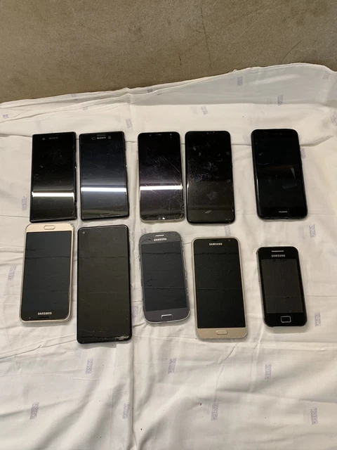LOT DE 4 Nokia Various Modèles Téléphone Portable Utilisé Pas Actif