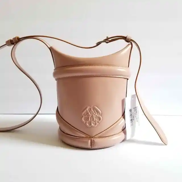 Alexander McQueen The Curve Leather Bucket Bag Rose Gold