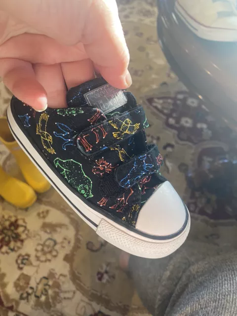 Convers taglia 8 bambini