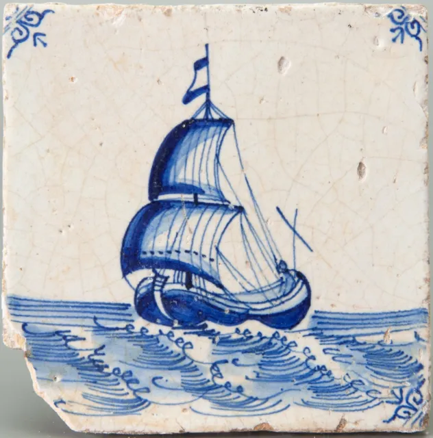 Nice Dutch Delft Blue tile, sailboat, 17th century.