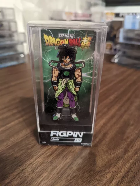 Dragonball AF 14 SSJ5 Broly Resin - LED lighted Base and interchangeable  hand