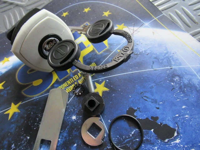 Serratura Quadra ZADI 30042.10 Per Portelli E Gavoni Camper, Caravan E Barche