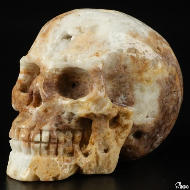 2.0" Geode fluorite Hand Carved Crystal Skull, Realistic, Crystal Healing