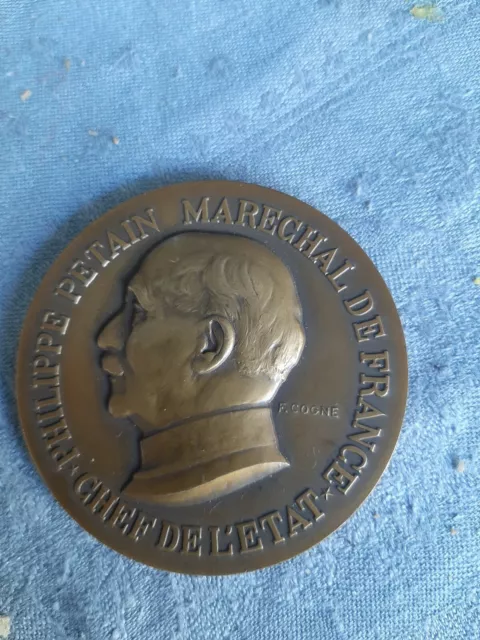 Médaille PETAIN bronze