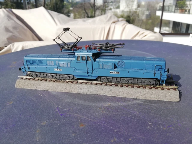 LOCO ÉLECTRIQUE BB 7201 SNCF Roco ref 4199 EUR 80,00 - FR