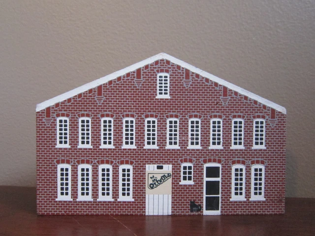 Orrville Leather Inc Cat's Meow Village Wood Orrville Ohio Faline '91