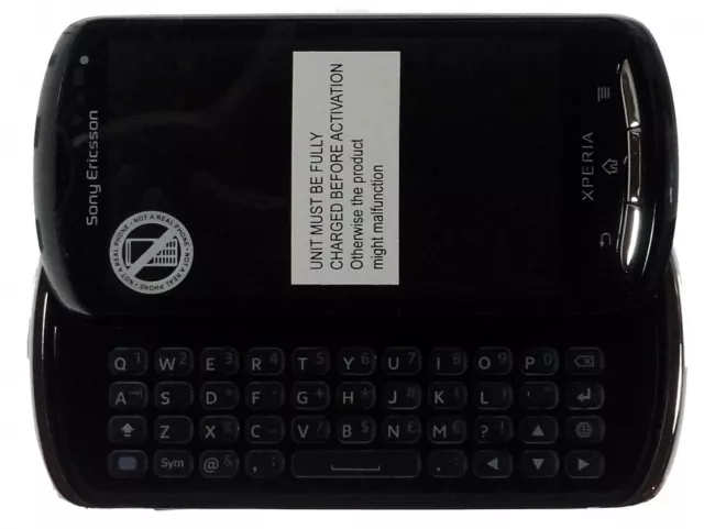 MANICHINO: Sony Ericsson Xperia Pro, video riproducibile con USB. ID14996