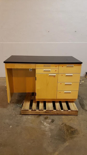 5' Wood Lab Casework Desk 6 Drawer 1 Door W/ Countertop