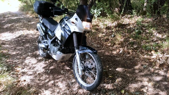vendesi moto kawasaki kle 500 vendesi moto kawasaki kle 500