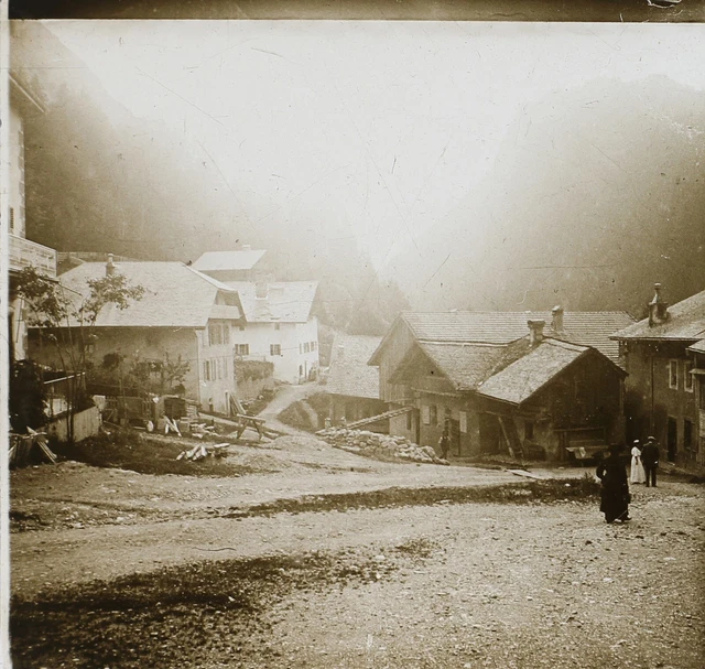 Village en montagne France Suisse Photo PL53L2n24 Stereo Plaque de verre Vintage