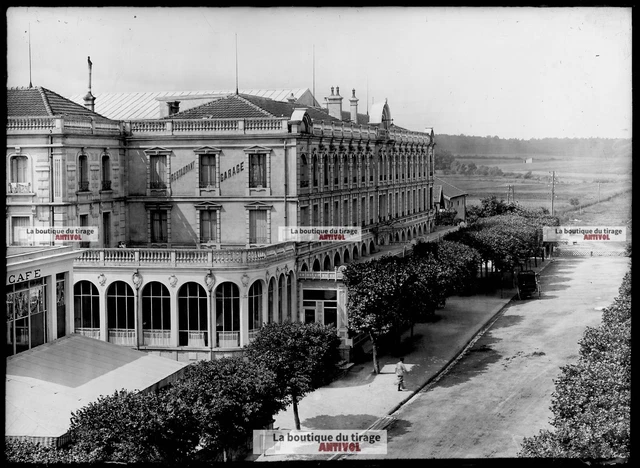 Plaque De Verre Ancienne 13x18 Cm – Négatif Photo Vittel Hôtel Splendid, France 1900
